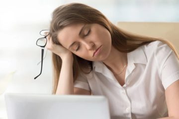 خواب‌آلودگی همیشگی از علائم سندرم خستگی مزمن