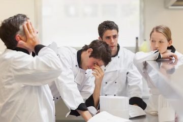 ناراحتی کارکنان سازمان از همکار سمی