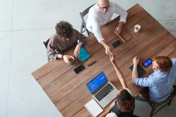 همکاری کارکنان در محیط کار