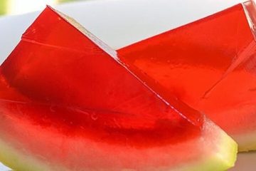 طرز تهیه ژله میوه ای در پوست هندوانه