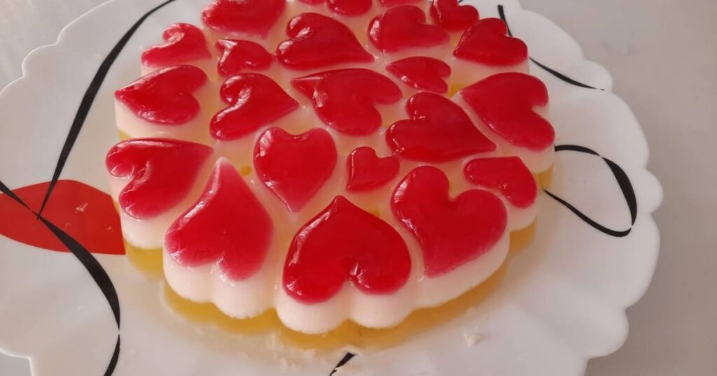 طرز تهیه ژله قلبی
