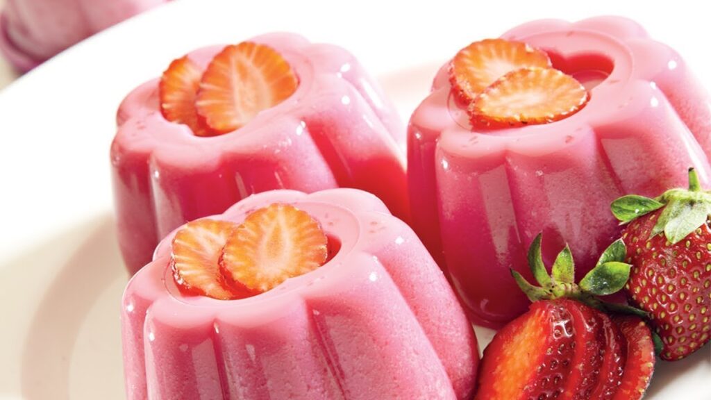 طرز تهیه ژله ساده در قالب