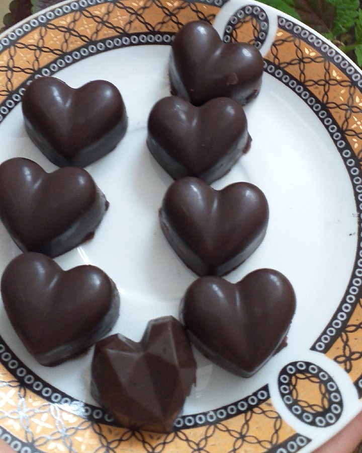 طرز تهیه شکلات پشمکی ولنتاین