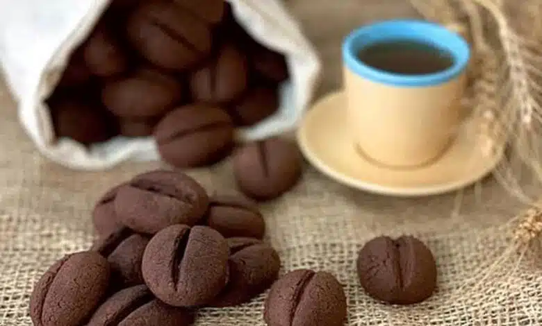 نحوه تهیه شیرینی دانه قهوه تازه و لاکچری برای عید نوروز 2 طرز تهیه شیرینی دانه قهوه