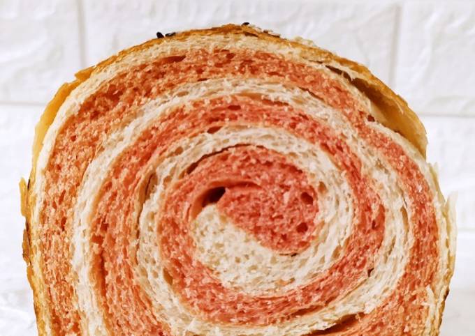 طرز تهیه نان تست دو رنگ