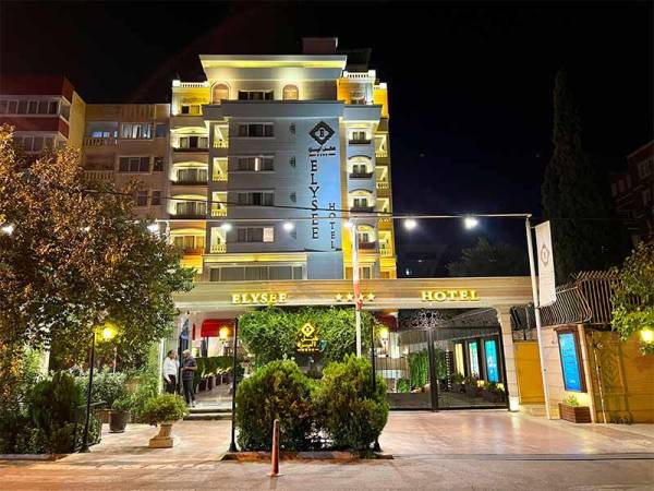 معارفه هتل درجه یک شیراز برای اقامتی مطمئن_سلوادور 9 1712447289 147 معارفه هتل درجه یک شیراز برای اقامتی مطمئن سلوادور