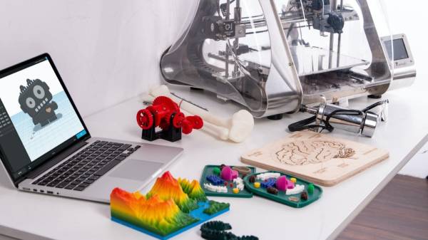 کسب درآمد از پرینتر سه بعدی با تولید نمونه های اولیه شرکت ها