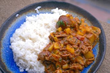 طرز تهیه خورش قارچ با گوشت چرخ کرده