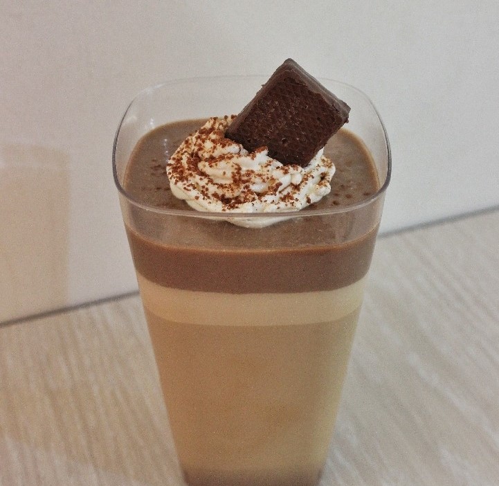 طرز تهیه دسر کاپوچینو