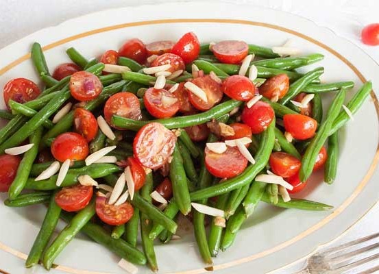 نحوه تهیه سالاد لوبیا سبز ساده رژیمی بدون مرغ با سیب زمینی_سلوادور 2 طرز تهیه سالاد لوبیا سبز