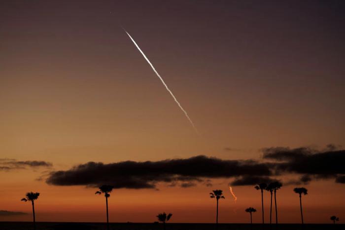 اختلال در سرویس استارلینک به دلیل طوفان ژئومغناطیسی زمین. تکنا