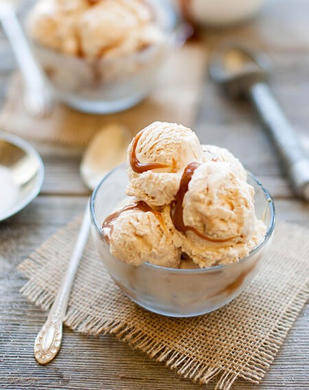 طرز تهیه بستنی کاراملی