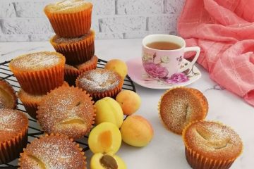 طرز تهیه کاپ کیک زردآلو