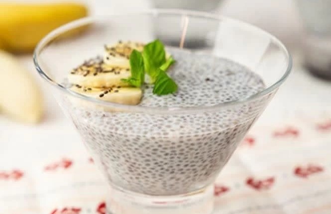 نحوه تهیه پودینگ چیا سید با موز مخصوص لاغری_سلوادور 2 طرز تهیه پودینگ چیا