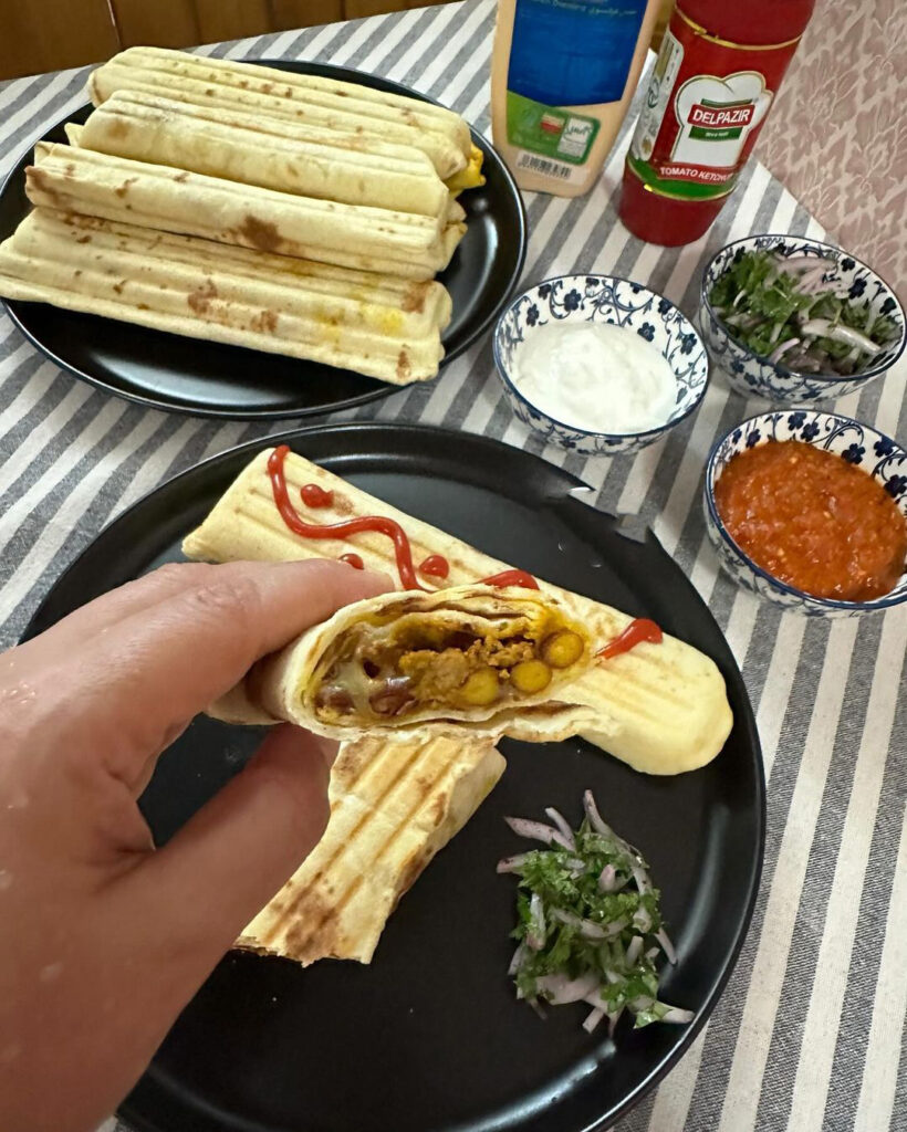 طرز تهیه بوریتو مکزیکی با گوشت و لوبیا،طعمی لذیذ و متفاوت