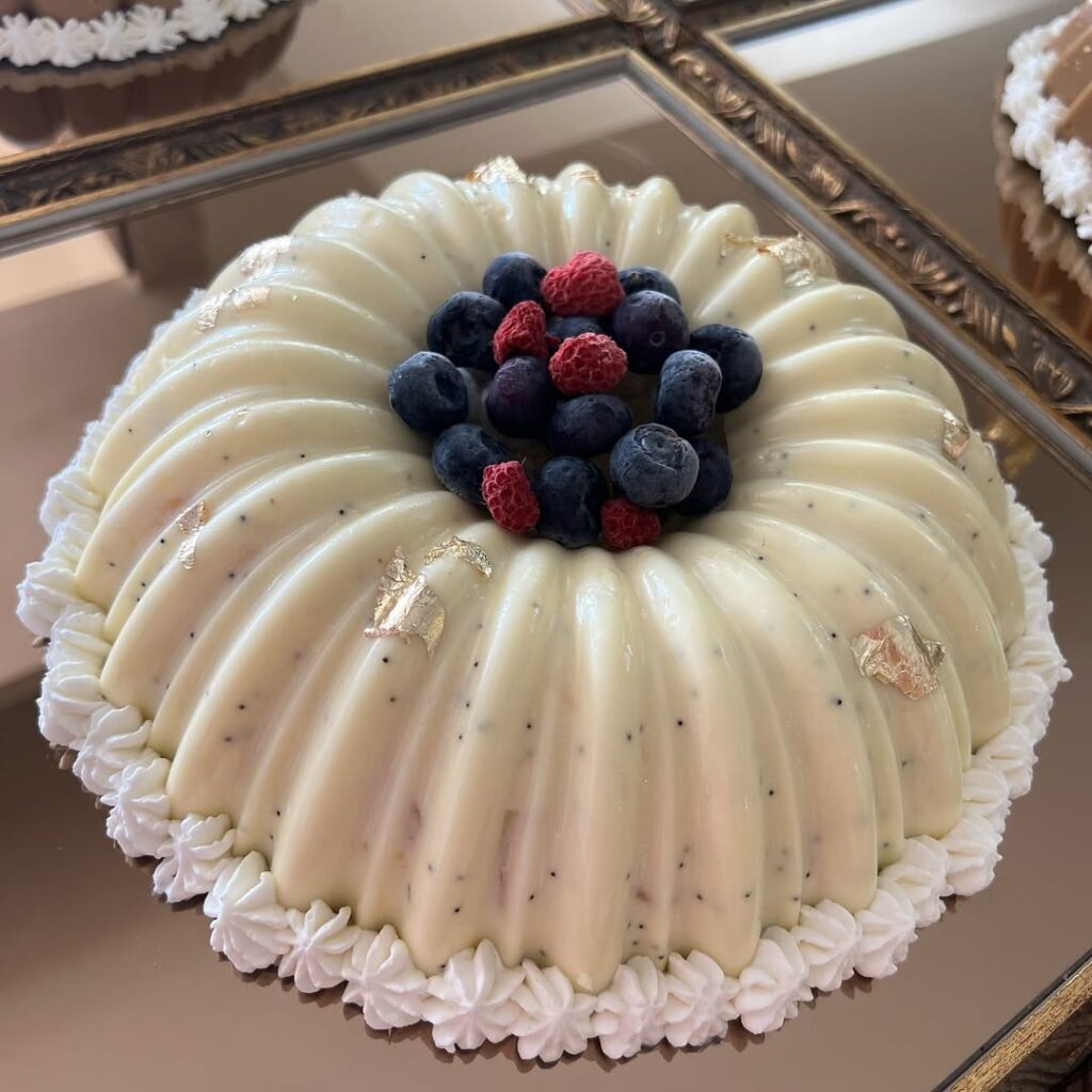 طرز تهیه پلمبیر آناناس 