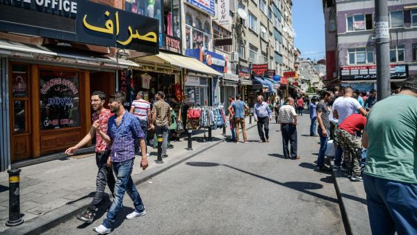 1737946347 275 در کدام مناطق استانبول، بهتر است هتل نگیرید؟ سلوادور