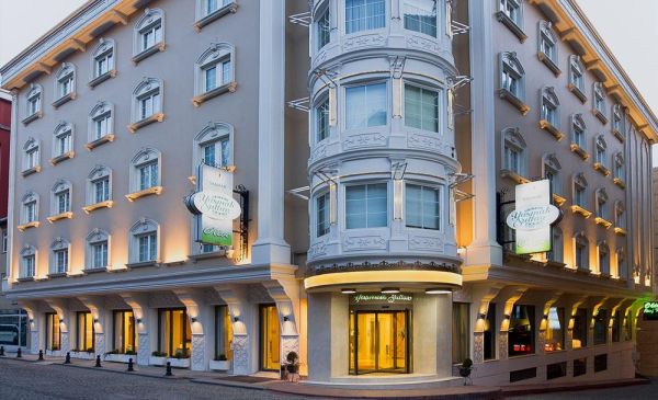 1737946347 327 در کدام مناطق استانبول، بهتر است هتل نگیرید؟ سلوادور