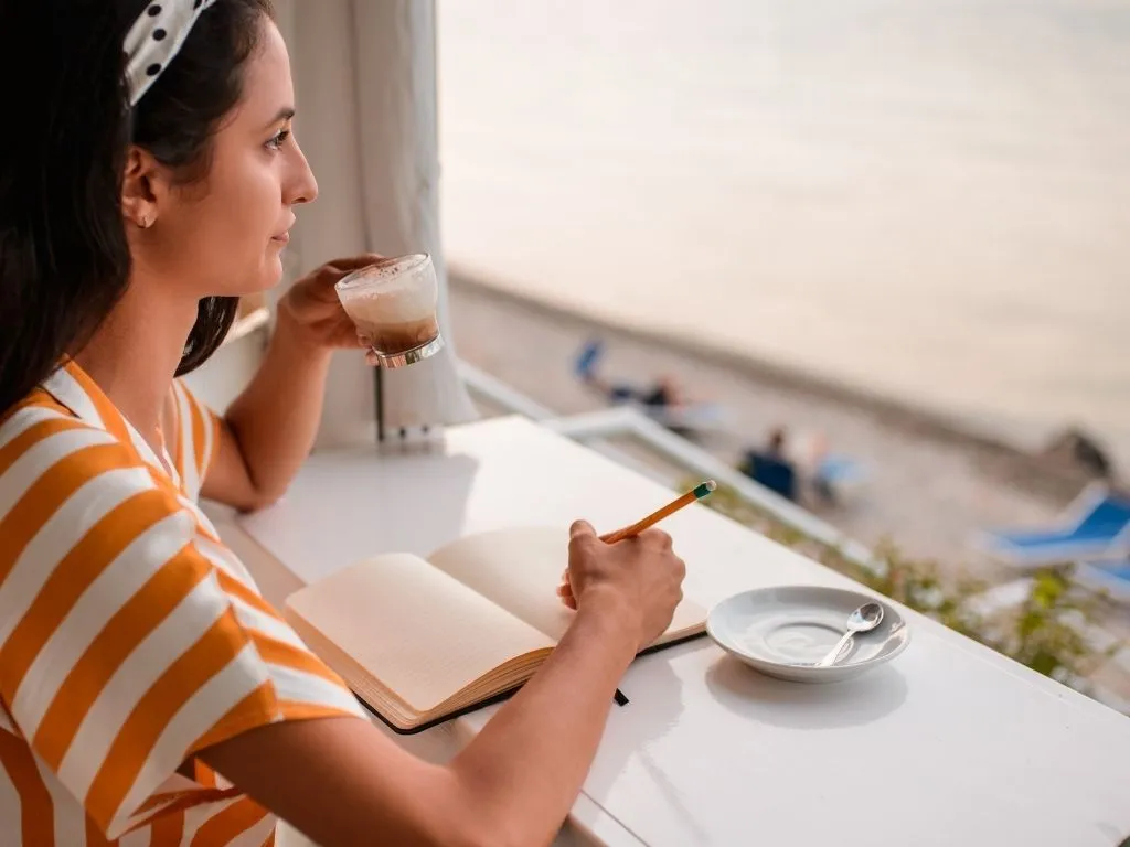 1740279040 556 رسیدن به نظم ذهنی با ۳ راهکار ساده سلوادور.webp