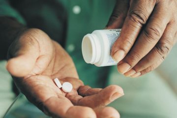 وقتی پزشک حرف‌هایمان را جدی نمی‌گیرد، چه کنیم؟