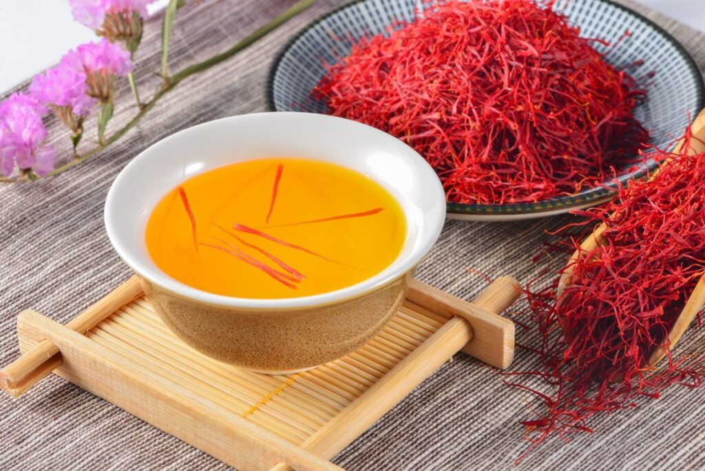 1742009395 894 دمنوش های سودمند ۱۲ دمنوش گیاهی سودمند که باید امتحان