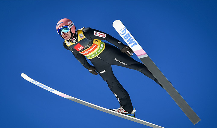 گران ترین ورزش های جهان؛ ۱۱ ورزش لاکچری و پرهزینه اما جذاب_سلوادور 30 اسکی پرش - گران ترین ورزش های جهان