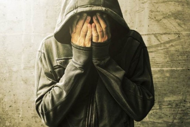 مجله اعتیاد از چالش‌های قرن جدید در اعتیاد به مواد مخدر و فناوری می‌گوید