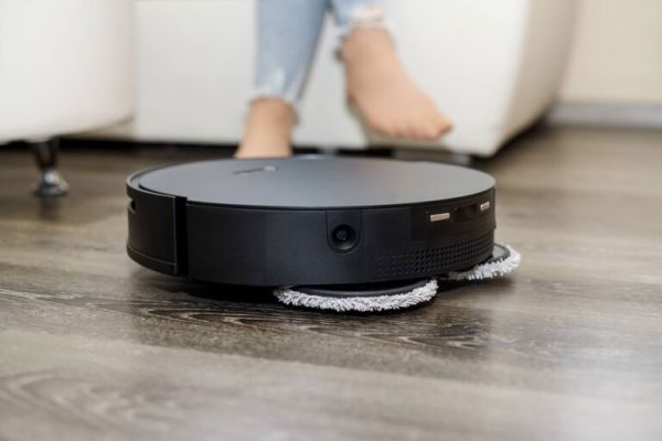 جاروبرقی رباتیک