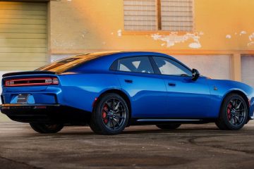 نمای پشتی دوج چارجر دایتونا ۲۰۲۶