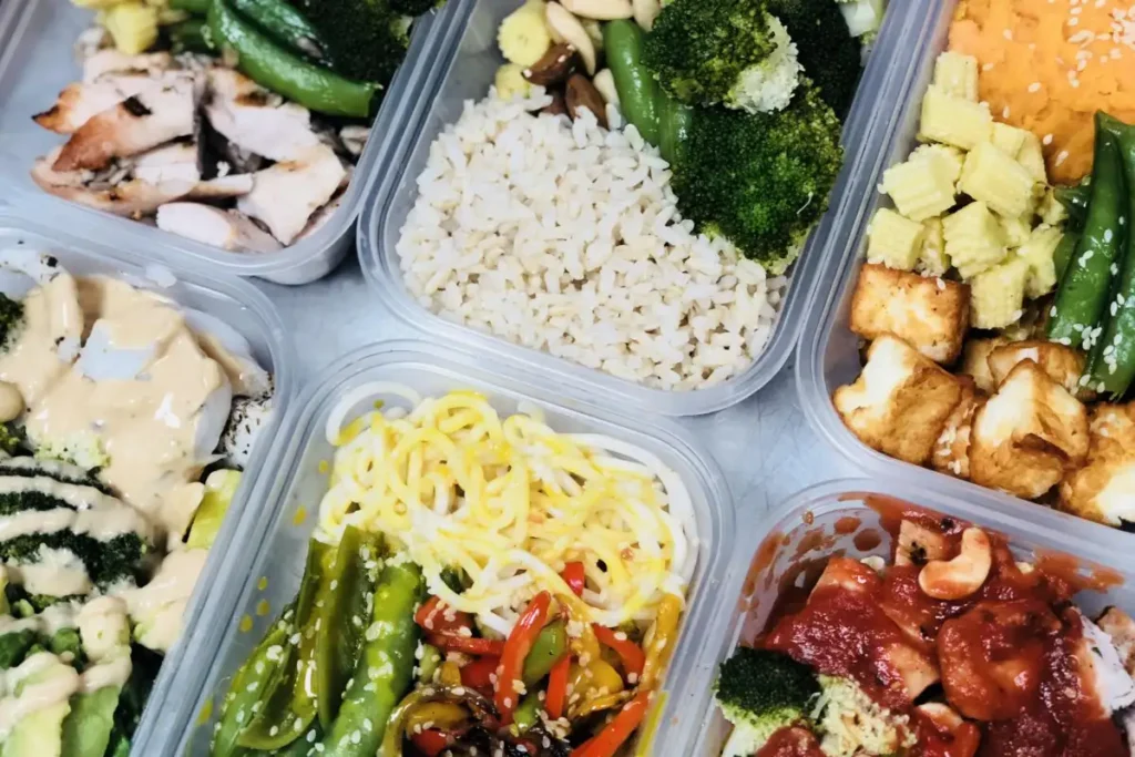 1748954333 412 تاثییر تعداد قولهای غذایی بر سلامت و وزن چند وعده.webp