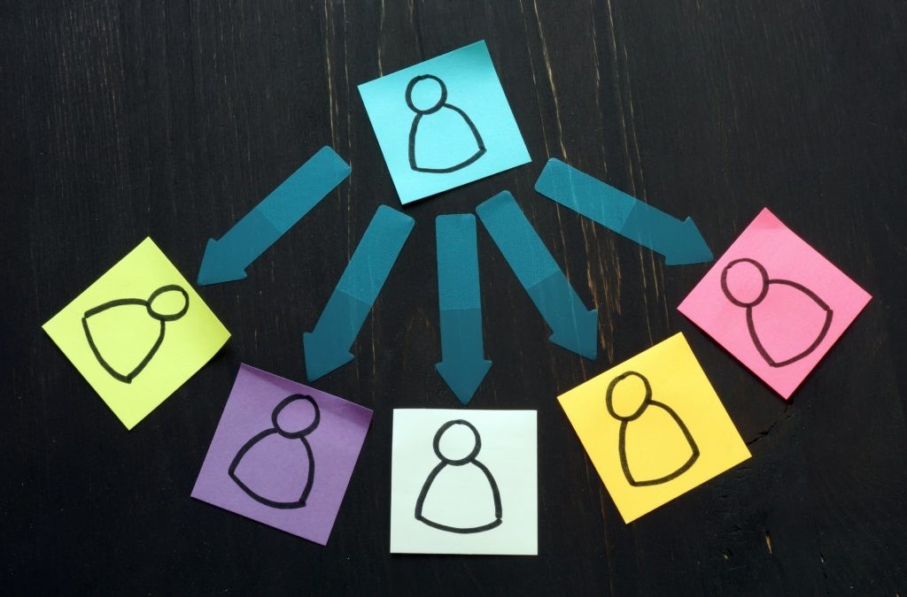 1753580228 443 شما مدیریت می‌کنید یا رهبری؟ ۷ راز قوی رهبران بزرگ سلوادور