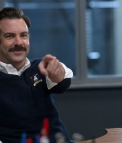 تاکید رهبری به سبک تد لاسو روی ظرفیت‌های انسانی است