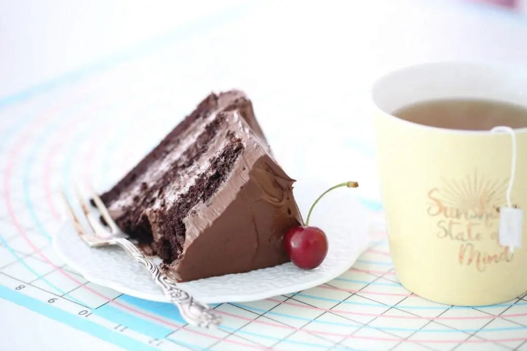 چرا شکلات را دوست داریم و چرا شکلات خوشمزه است؟_سلوادور 8 چرا شکلات را دوست داریم و چرا شکلات خوشمزه است؟ سلوادور.webp