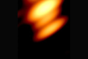 این نخستین تصویر ثبت‌شده از دو سیاه‌چاله چرخان به دور یکدیگر است